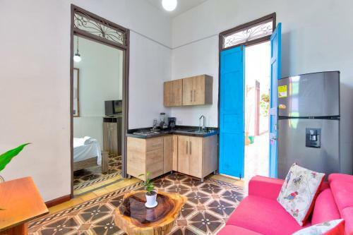 Casa Blanca San Antonio Hostal Boutique