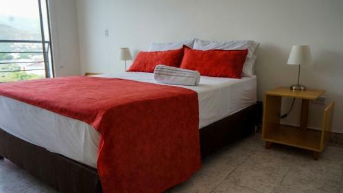 Caliview Apartahotel