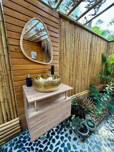 Villa Shambhala El Retiro Ecohotel