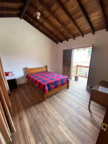 Hostal Cabecirrufa