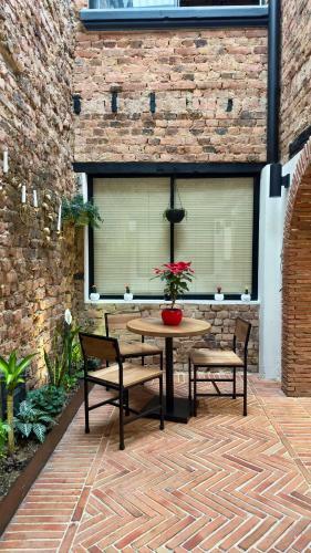 Bed & Breakfast Las Aguas Inn