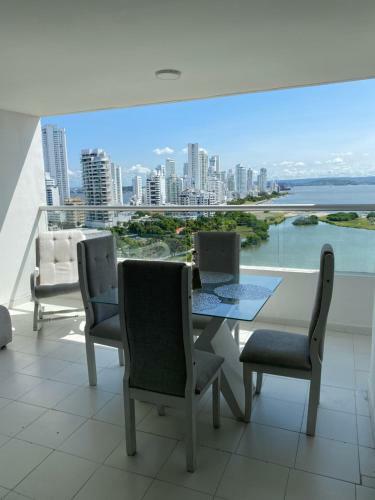 Apartamento Familiar Edificio Tres Carabelas