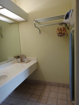Motel Red River Inn Alexandria