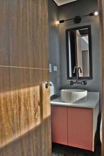 Apartamento Chic Hosty En El Piso Rojo Del Edificio De Colores