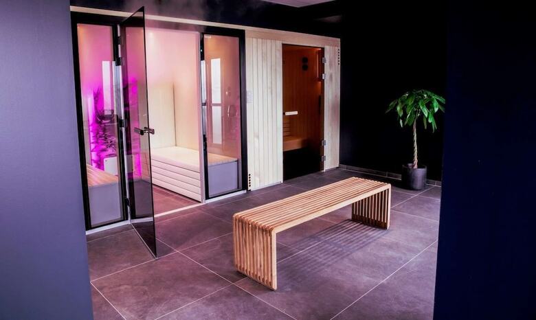 Brit Hotel Le Galion