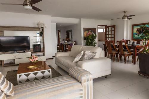 Apartamento Cozy Castillogrande Beachfront