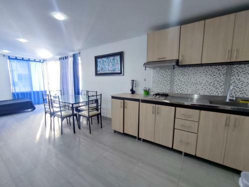 Apartamento Con Balc�n Y Vista Al Mar