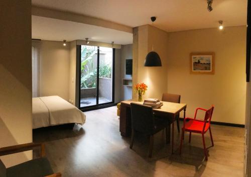 Apartach Apartment 203