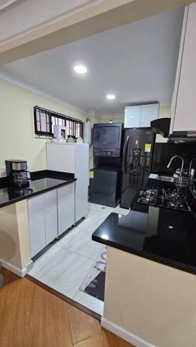 Apartamento Chico's Pad: Convenience Meets Tech~1b/b~qb~alexa