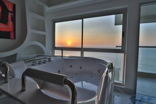 Apartamento Guest Friendly Cartagena 2br Jacuzzi Stripper Pole