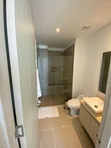 Luxury Apartment On 28th Floor - Seaview