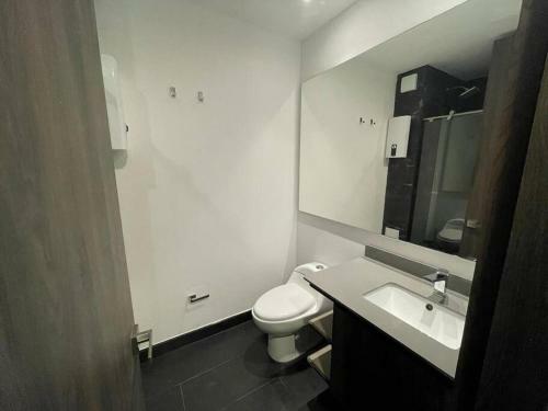 Moderno Y Exclusivo Apartamento En Chico