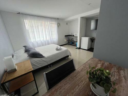 Apartamento Nice Suite Embassy / Airport