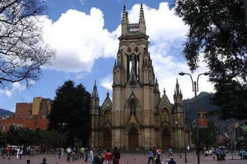 Campin Bogota Apartametos