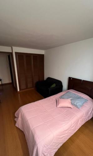 Apartamento Apto Amplio En Chico - Calle 100