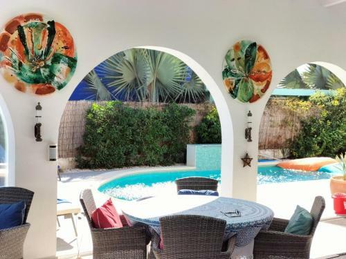 Villa En Primera Linea De Playa
