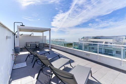 Apartamento �tico Antonio Sol Primera L�nea