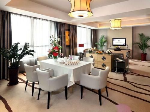 Hotel Grand Mercure Jinan Sunshine