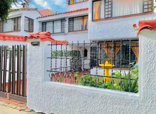 Hostal Habitaci�n Cama King Bogota