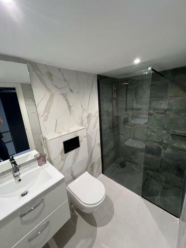 Apartamento Mini Duplex Moderno Bien Ubicado.