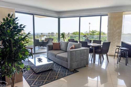 Apartamento La Boquilla Oceanfront Penthouse