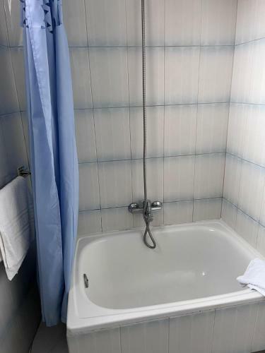 Hostal Hoster�a Somo