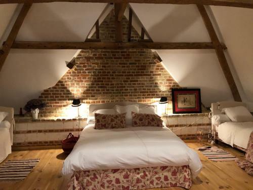 Hostal Chateau De Vauchelles