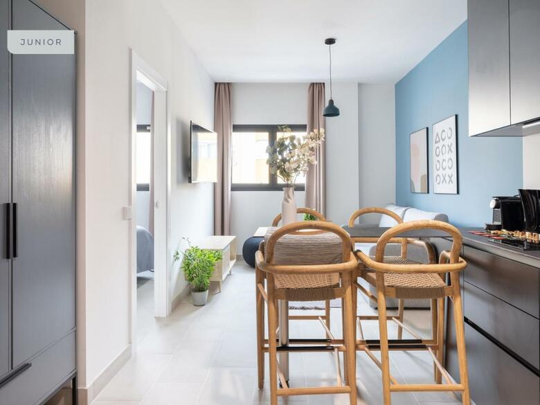 Apartamento Limehome Sevilla Calle Torcuato Luca de Tena - Digital Access