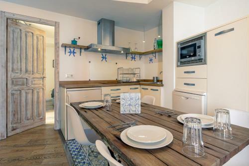 H�rcules Xci Apartments