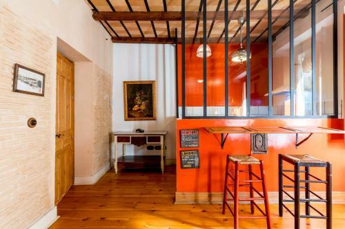 Alameda Suites Apartments