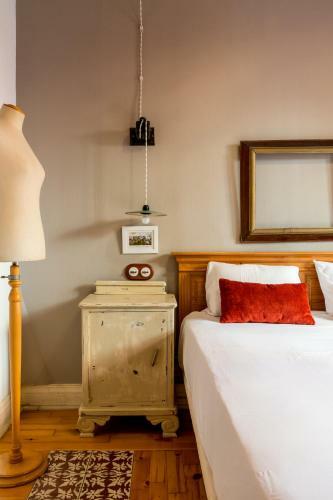Alameda Suites Apartments
