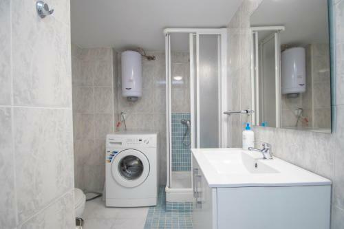Apart Muy C�ntrico, Tranquilo Y Acogedor **a/c-wifi**