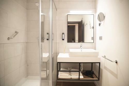 Nqn Aparts & Suites Sevilla