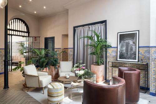 The Honest Hotel