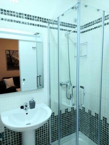 Apartamento En Alfarer�a-triana