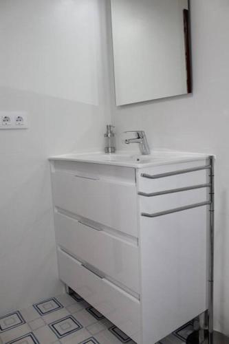 Roch2 - Modern Apartment Near Metro