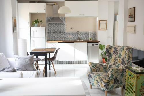 Apartamento �tico Con Balc�n En Pleno Centro