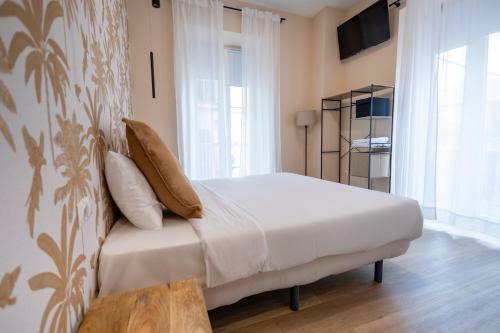Hostal The Clover