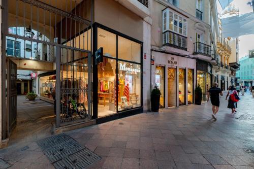 Apartamento C�ntrico Y Luminoso �tico