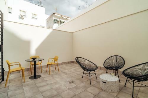 Los Olivos Apartments By Olala Homes