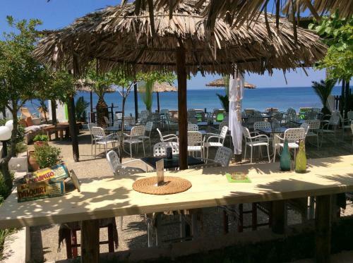 Apartamento Alonaki Beach