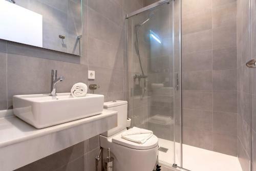 Apartamento Genteel Home Rodrigo Caro