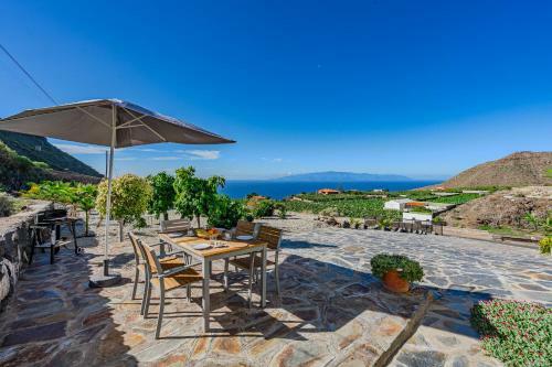 Sea La Vie Apartment - Adults Only