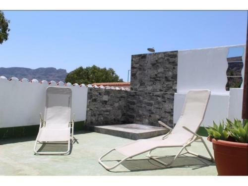 Hostal Holiday Cottage Santa Luc�a 2