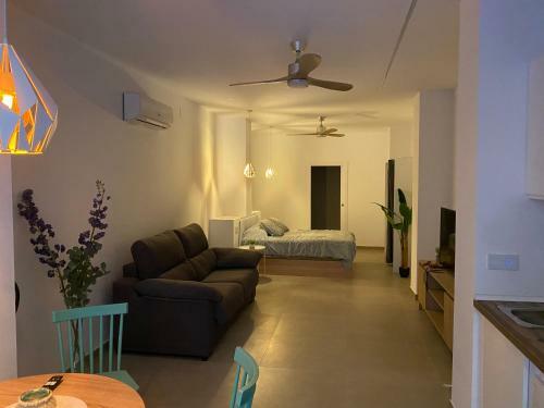 Hostal Santa Pola Suites