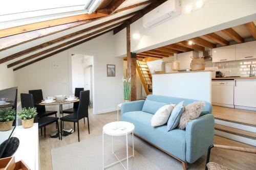Apartamento Designer Duplex In The Center