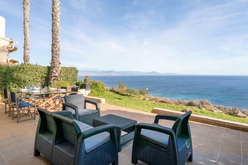 Villa Almela's