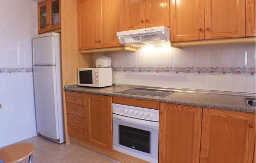 Nice Home In Santa Pola With Swimming Pool