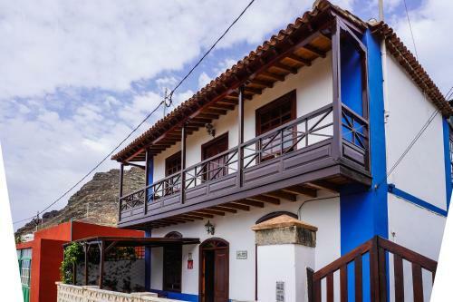 Casa Yeyo, Lomo Bermejo