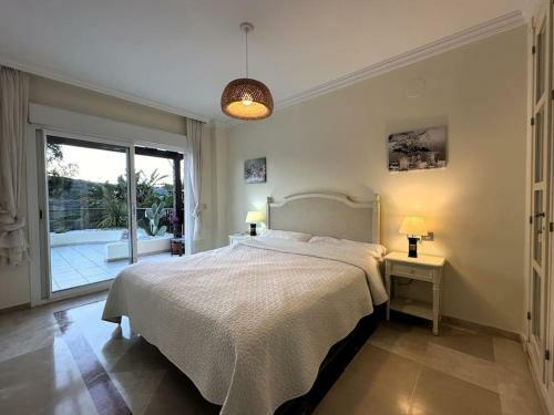 Spacious Apartment In San Roque Golf Club